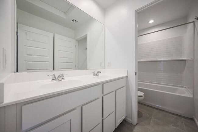 Building Photo - Brand New 5 Bedroom 2.5 Bath Home!