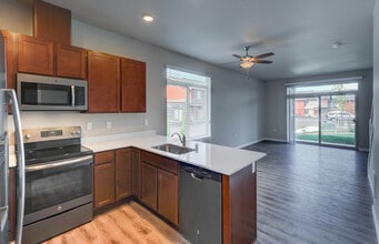Building Photo - You’ll Love the Floor Plans. Find your new home with us!