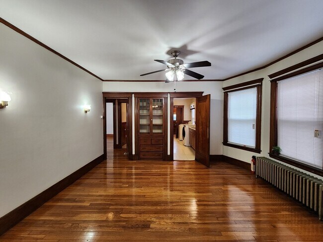 Building Photo - 431 Eastern Ave