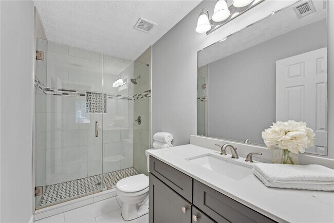 Building Photo - 1826 Chasewood Park Dr