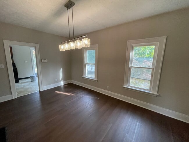 Building Photo - SECTION 8 and EDEN ACCEPTED!! Spacious New...