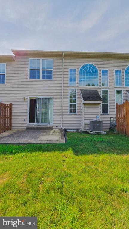 Building Photo - 1227 Cross Creek Dr