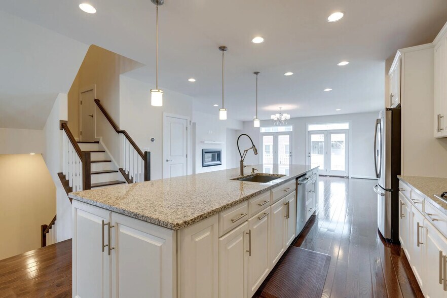 kitchen overlook livingroom - 7200 Holywell Lane