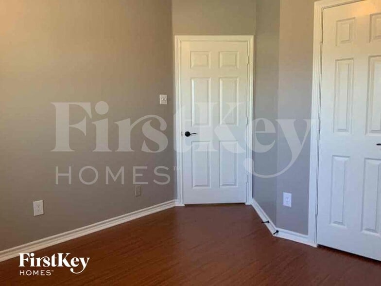 Building Photo - 3512 Big Horn Trail