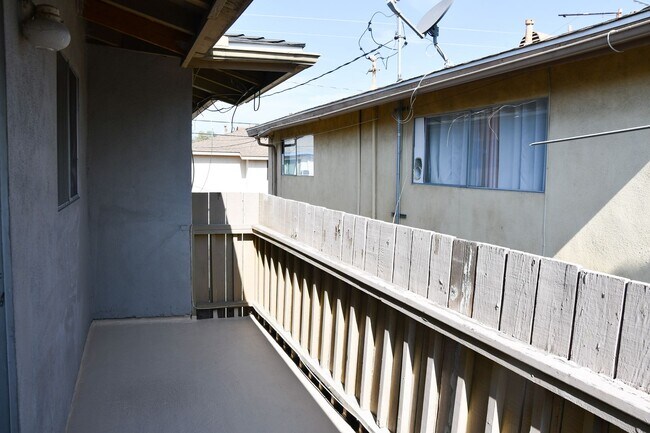 Building Photo - 12071 Laguna St