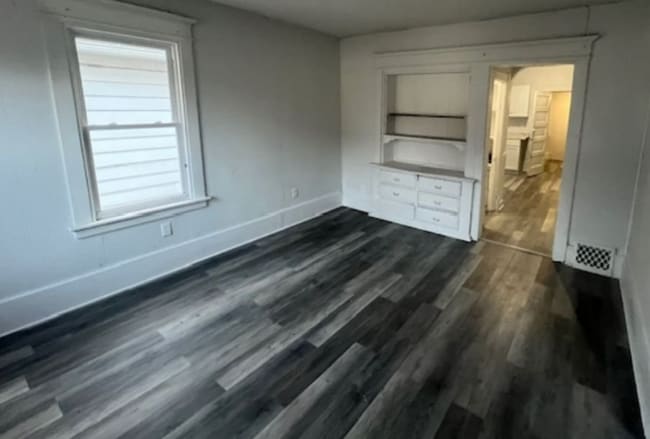 Building Photo - 2605 N 16th St