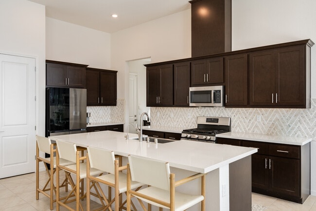 Building Photo - 3305 Delta Coves Dr