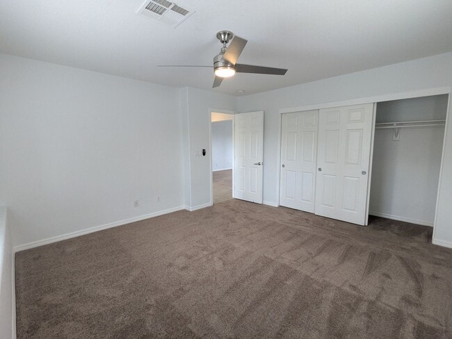 Building Photo - 1016 Royal Plum Ln