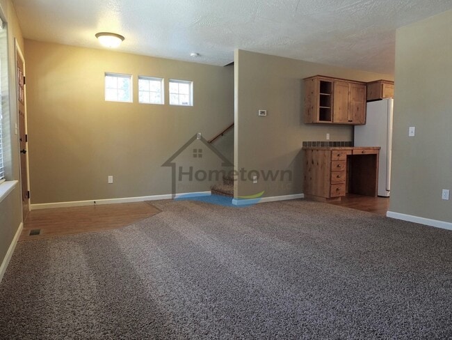 Building Photo - 4 Bed 2.5 Bath Custom Craftsman Energy Star Home