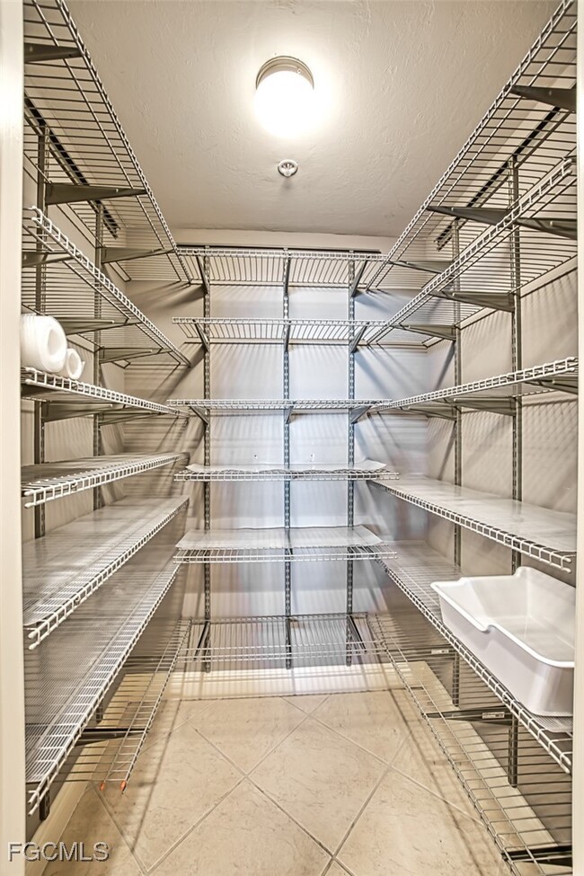 Building Photo - 2104 W First St