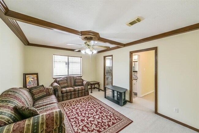 Building Photo - 1706 Galleon Oaks Dr