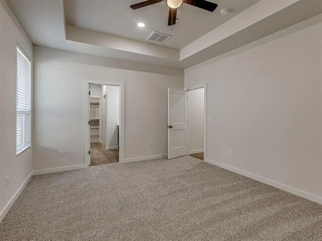 Building Photo - 8305 NW 163rd Ter