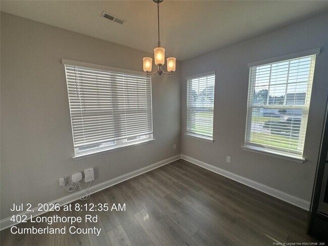 Building Photo - 402 Longthorpe Rd