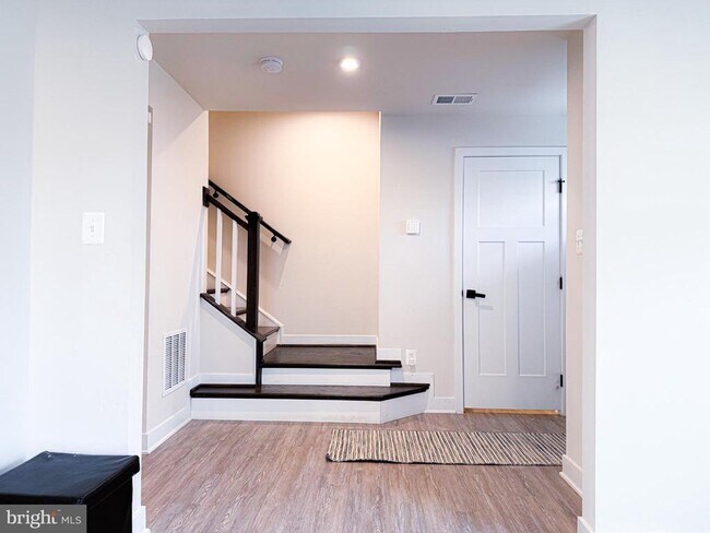 Building Photo - 24604 Cervelo Ter