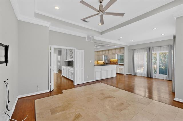 Building Photo - 2648 Brookside Dr