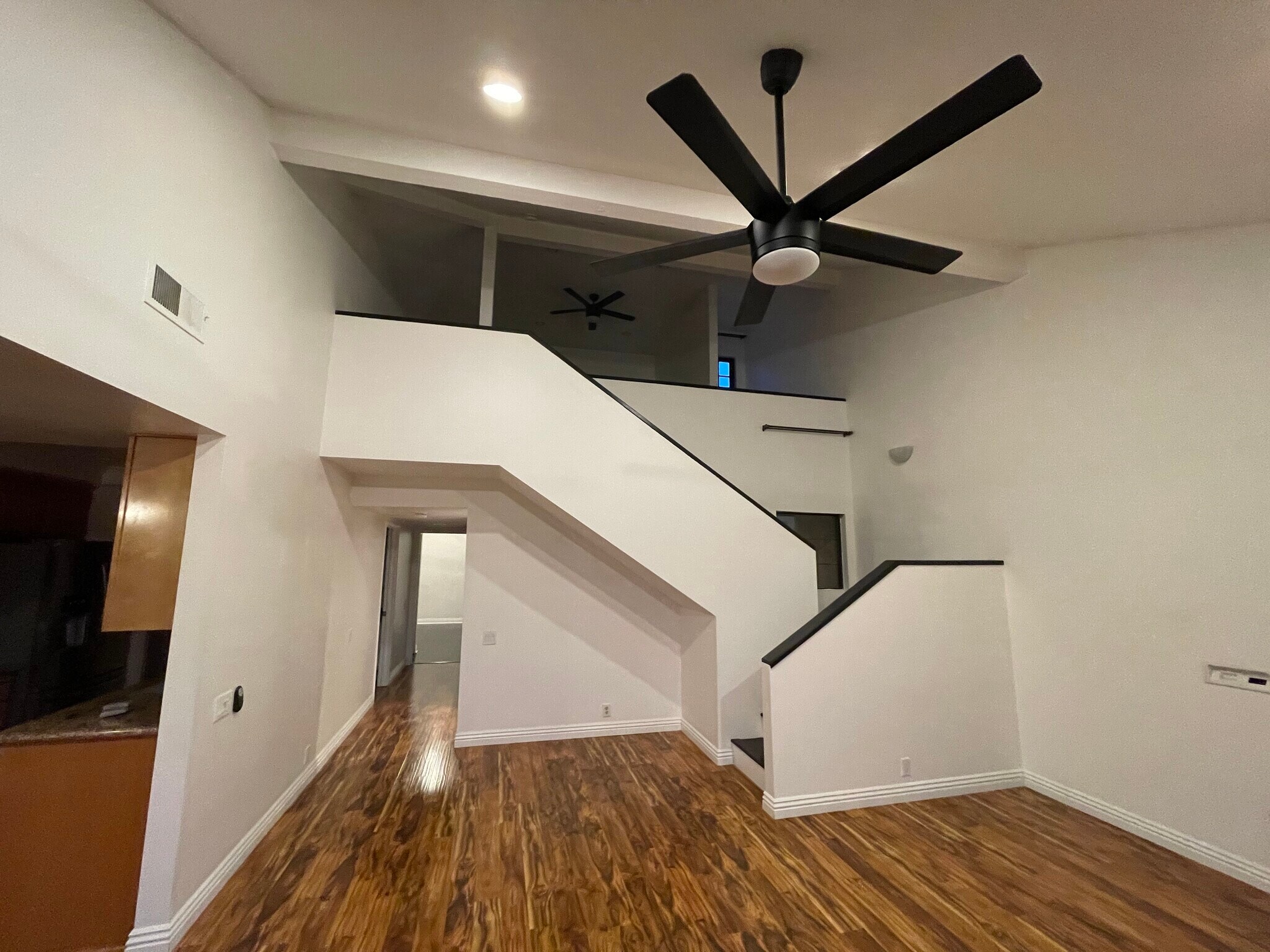 Building Photo - 305 Coral Reef Dr