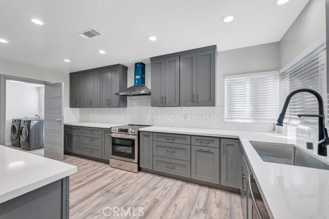 Building Photo - 19653 Valdez Dr