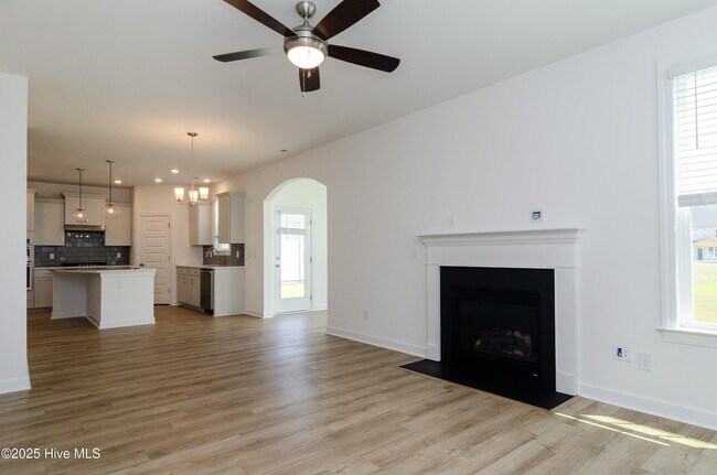 Building Photo - 2152 Star Shower Wy