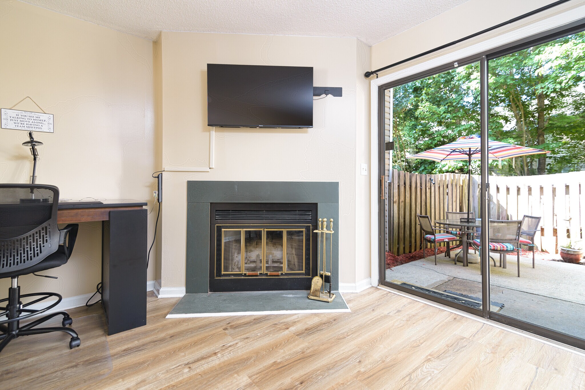 Building Photo - Room in Townhome on Rust Wood Pl