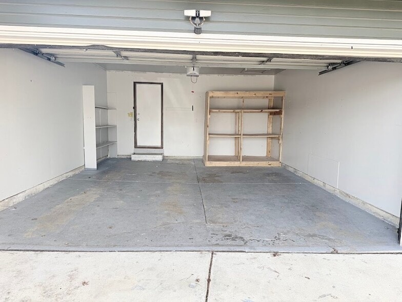 Building Photo - 9802 E Boston Cir