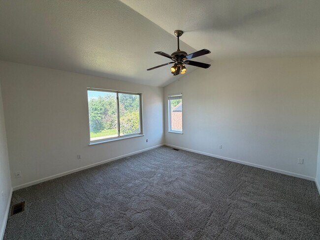 Building Photo - 12139 Applewood Ct