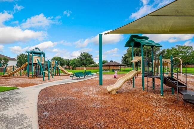 Building Photo - 11618 Columbia Pines Ln