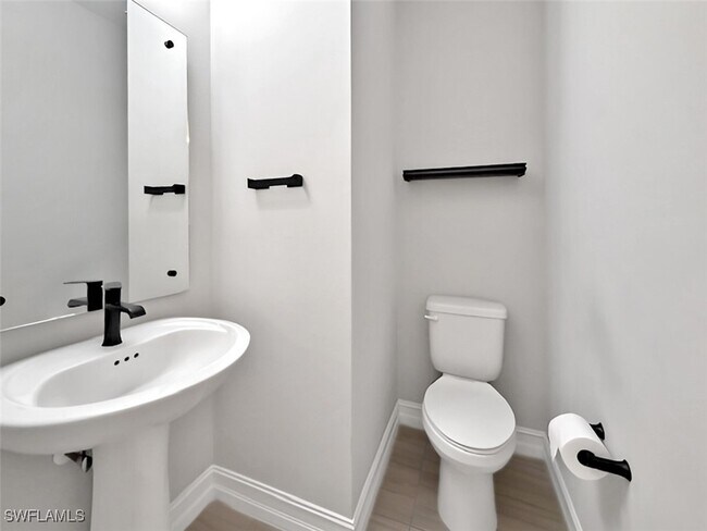 Building Photo - 7324 Rockefeller Dr