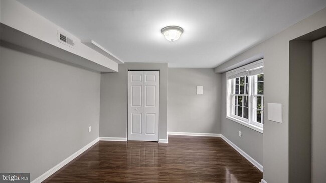 Building Photo - 9705 Eclipse Pl