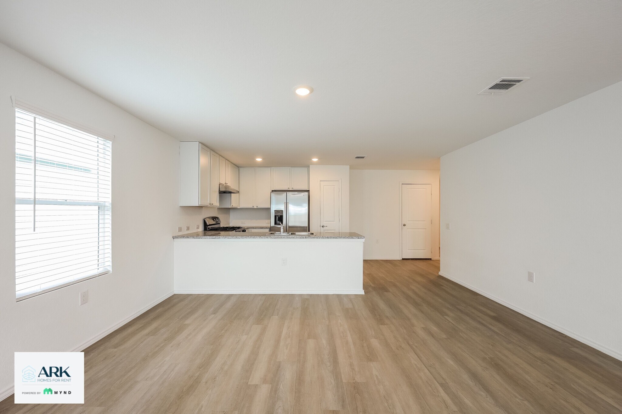 Building Photo - 11915 Cink Dr