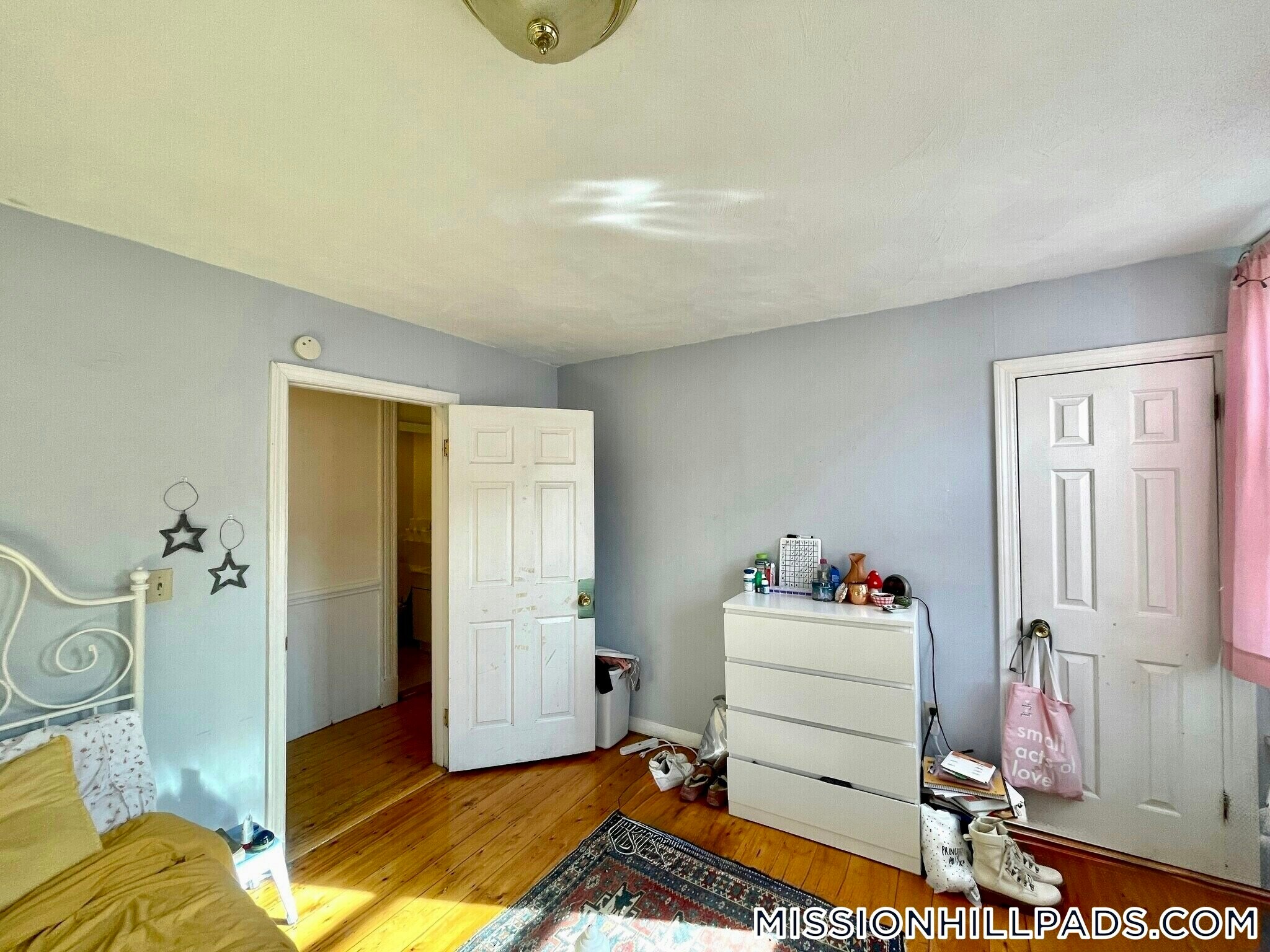 Building Photo - 15 Sewall St