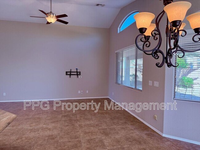 Building Photo - 18252 W Buena Vista Dr