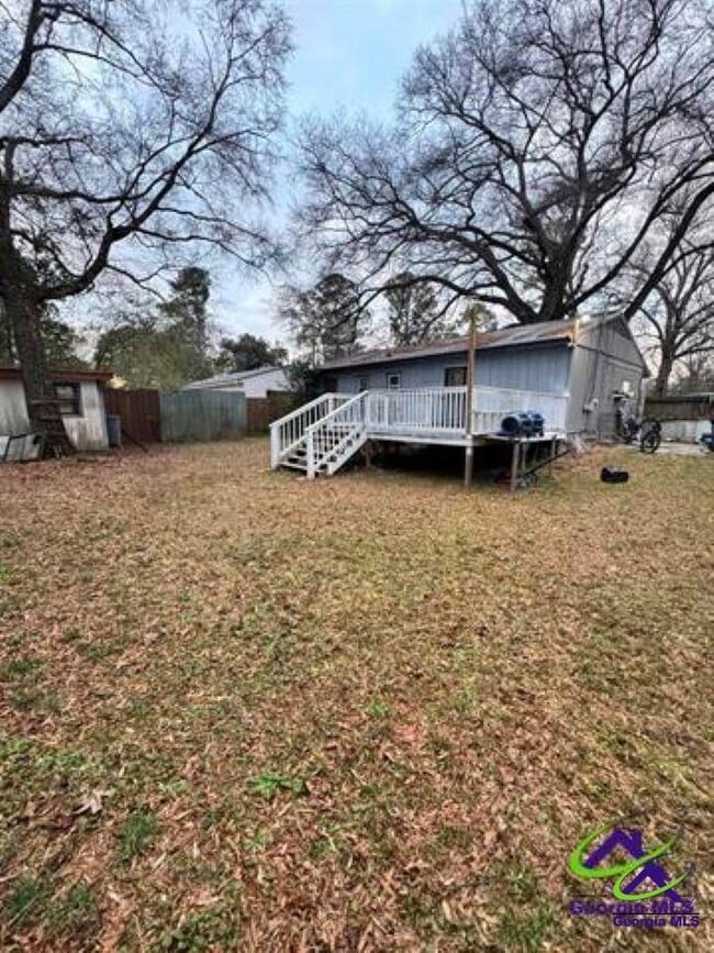 Building Photo - 306 Kingsbury Cir