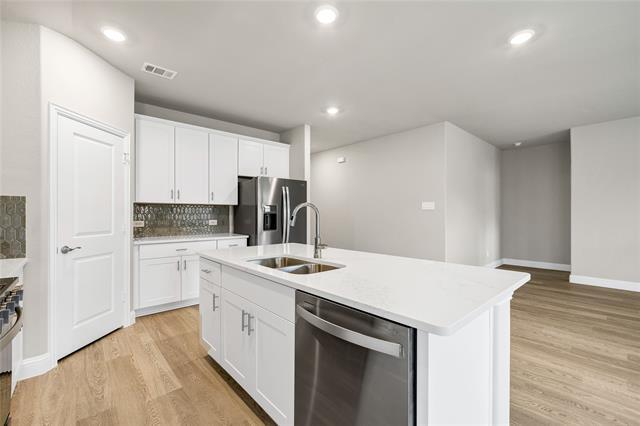 Building Photo - 501 Weller Rd