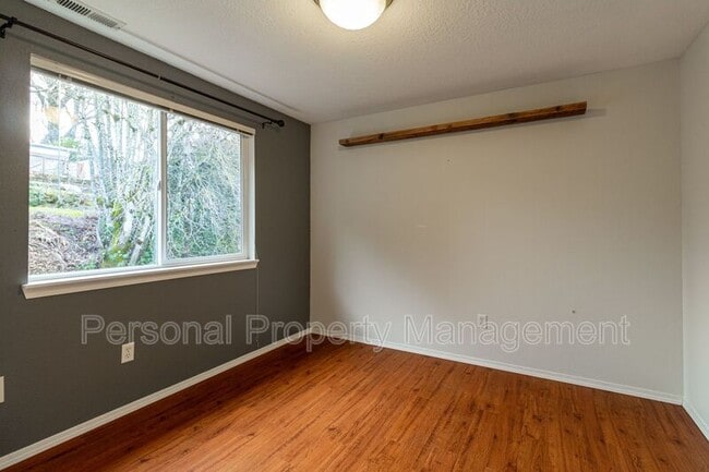 Building Photo - 1414 Brandt Rd