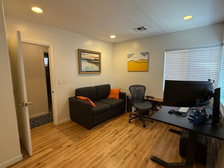 Building Photo - 4907 S Centinela Ave