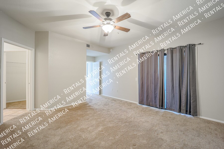 Building Photo - 15050 N Thompson Peak Pkwy