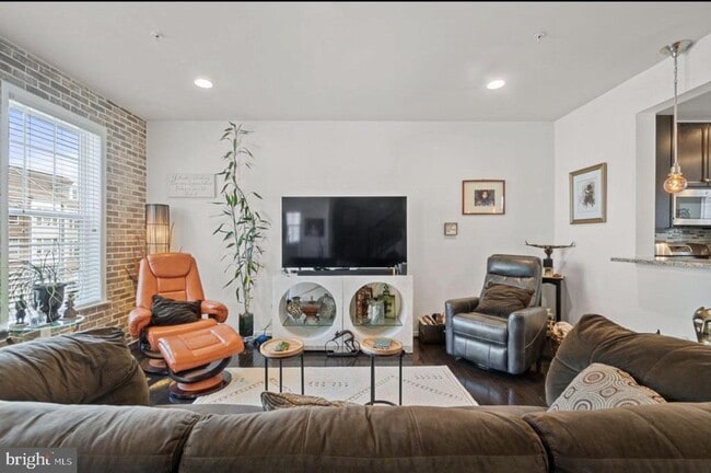 Building Photo - 4822 Forest Pines Dr