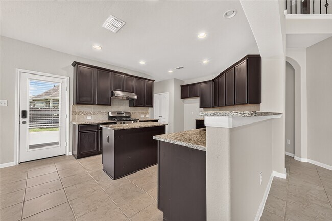 Building Photo - 10031 Esslemont Ct