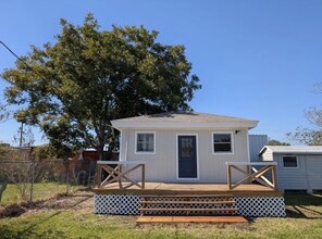 Building Photo - 2600 Shanks Rd