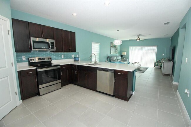 Building Photo - 404 Citrine Lp