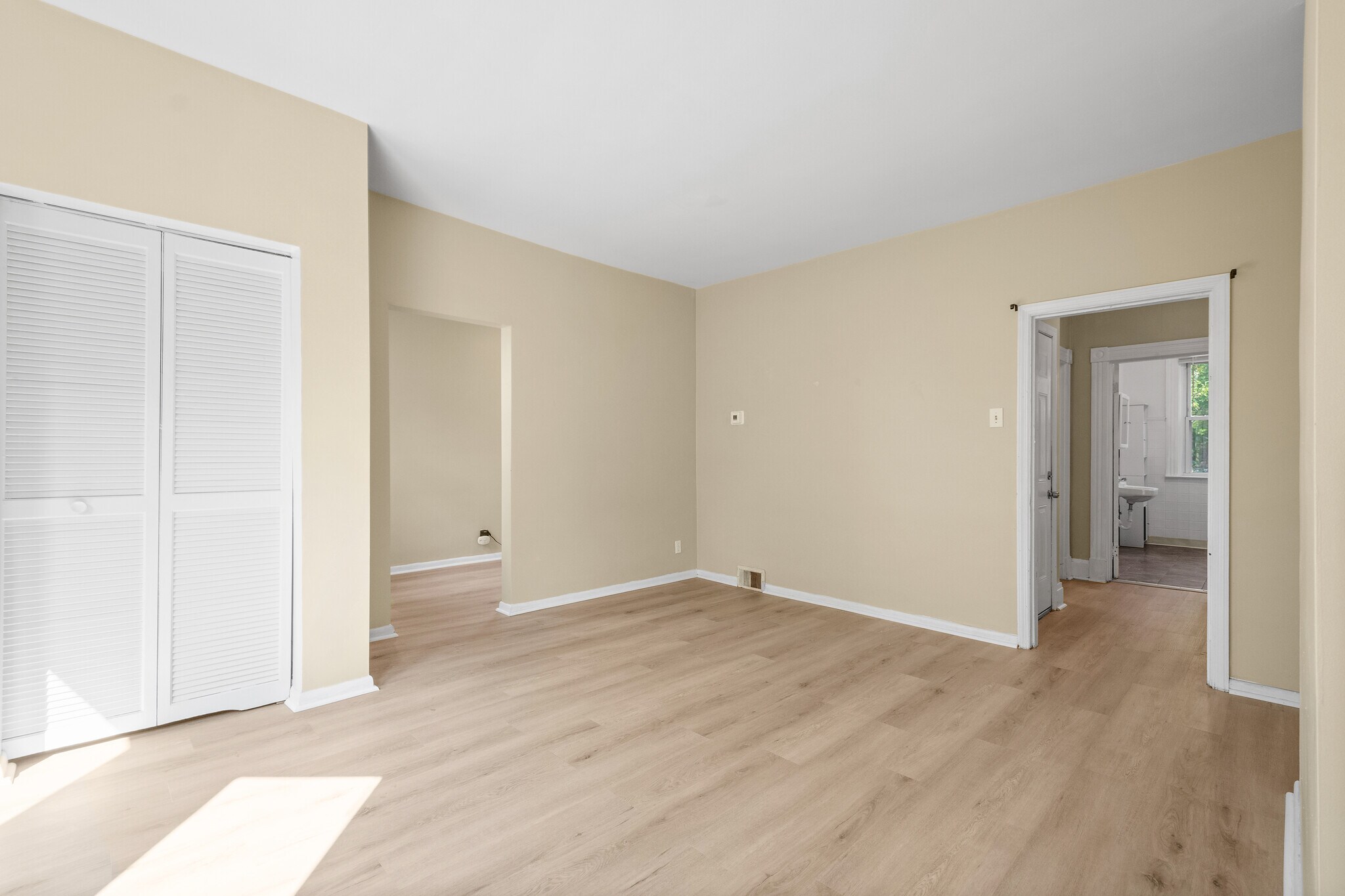 Building Photo - 510 Dawson Ave