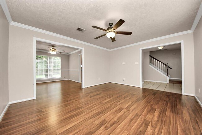 Building Photo - 4907 Echo Falls Dr