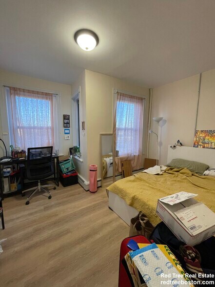 Building Photo - 871 Harrison Ave