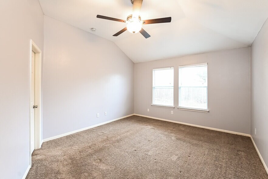 Building Photo - 2523 Muscory Dr