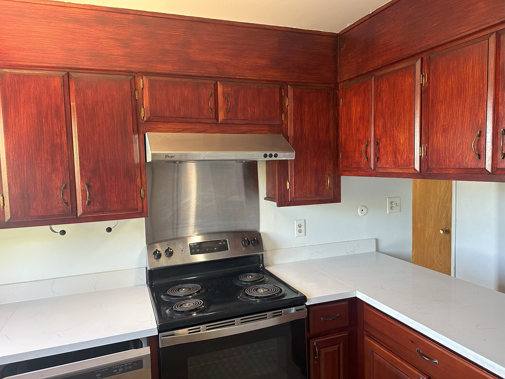 Building Photo - 2434 Mira Vista Dr