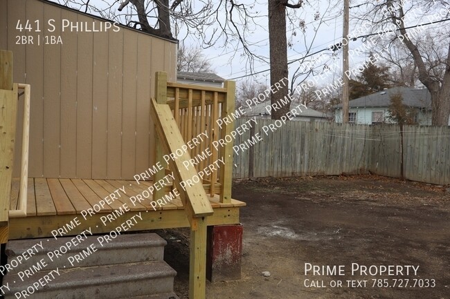 Building Photo - 441 S Phillips-
