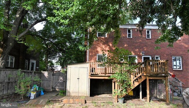 Building Photo - 41 Underwood Pl