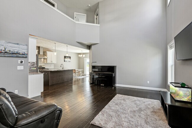 Building Photo - 4533 Nicklaus Dr