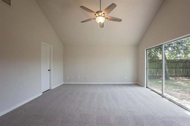 Building Photo - 14651 Via Del Norte Dr