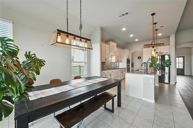 Building Photo - 1089 Flagstone Dr